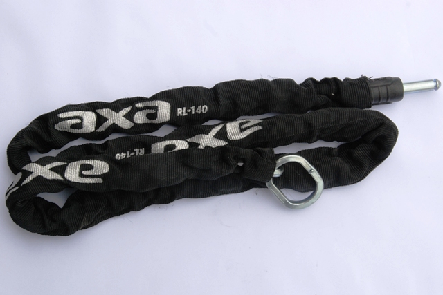 Axa Defender Insteekketting 140cm Zwart